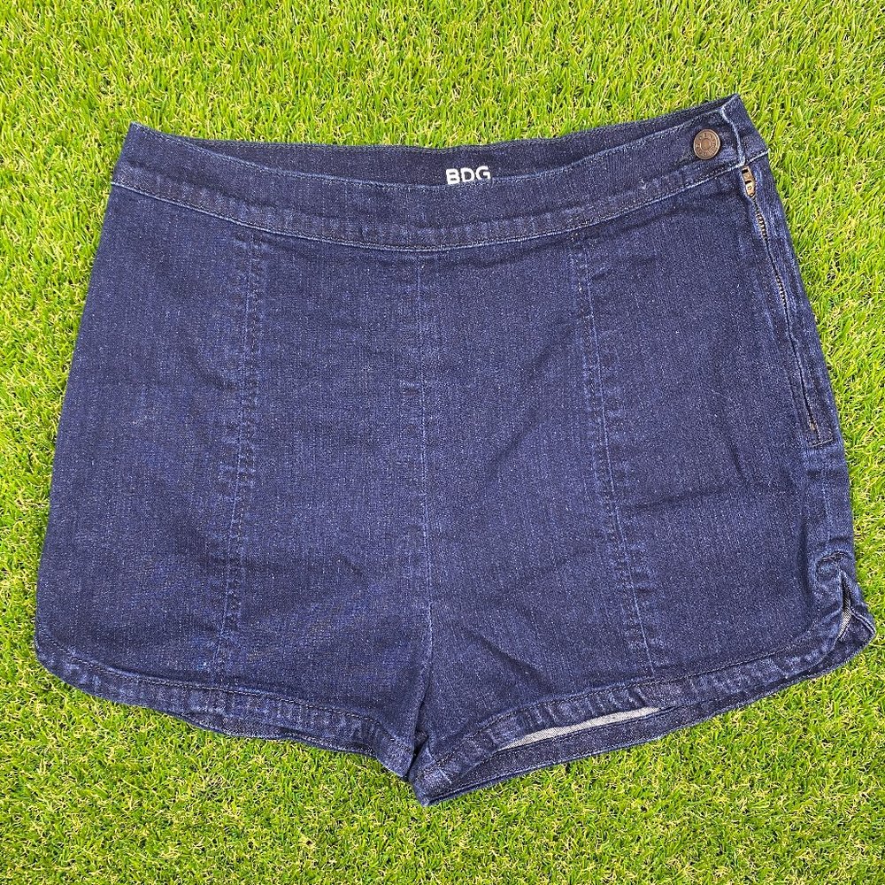 BDG high waisted jean shorts with side zipper scalloped 29